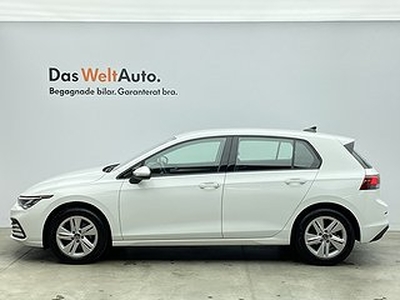 Volkswagen Golf TSI150 P-värmare/Navigation