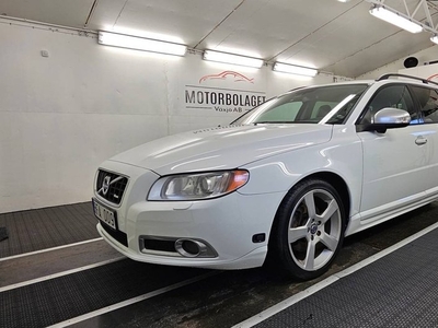 Volvo V702.5T Helskinn R-Design 2010 A-traktor , Kombi