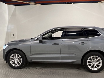 Volvo XC60D4 AWD Navi B-kamera D-värm Blis VOC 2020, SUV