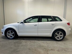 Audi A3 Sportback 1.6 TDI,Comfort Nybes,Nyservad, P sensorer