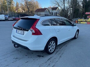 Volvo V60 D2 Momentum Euro 5