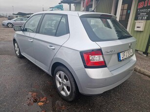 Skoda Fabia 1.0 TSI Style Euro 6 , Ny bytt kamremssats.