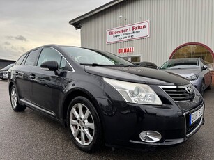 Toyota Avensis Kombi 2.0 Executive GPS Backkamera Dragkrok