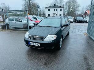 Toyota Corolla 1.6 VVT-i 110HK KOMBI / 8000Mil / 1 ÄGARE