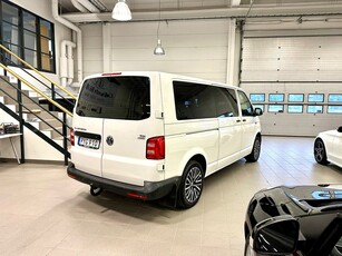 Volkswagen Transporter T30 2.0 TDI Euro6(9sits)13400mil