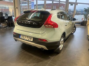 Volvo V40 Cross Country T3 152hk Aut - P-SENSOR