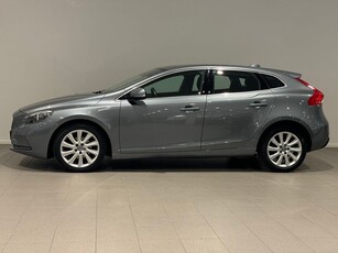 Volvo V40 D2 Your Momentum