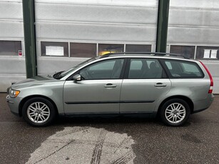 Volvo V50 1.8 Kinetic Dragkrok Motorvärmare Ny servad