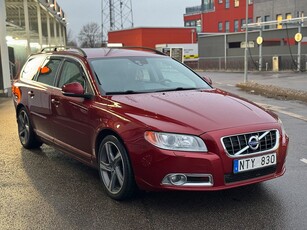 Volvo V70 1.6 D Momentum ”R-Design” Dragkrok