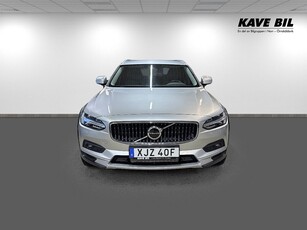 Volvo V90 Cross Country D4 AWD Momentum (V-Hjul, Drag, VOC)