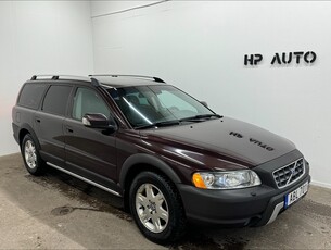 Volvo XC70 D5 AWD Summum Drag Skinn D-värm S&V hjul