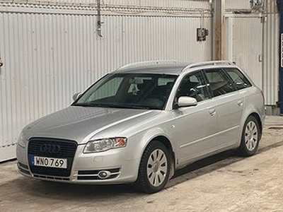 Audi A4 Avant 2.0 TDI Comfort 2 ÄGARE DRAGKROK