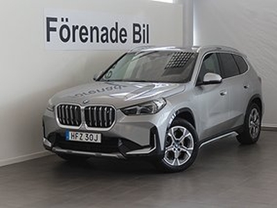 BMW iX1 xDrive30 Model xLine Premium Package Rattvärme