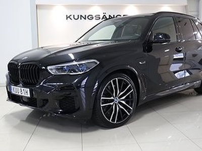 BMW X5 xDrive45e M sport MOMS Luft Laser Pano 394hk