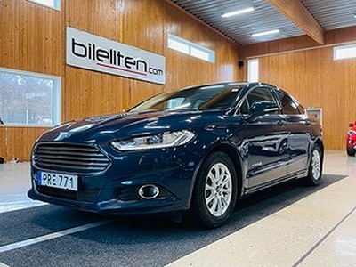 Ford Mondeo Hybrid E-CVT Bkam Carplay GPS Ambient Massage