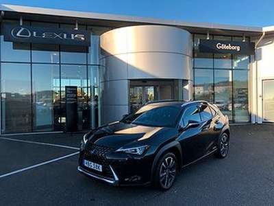 Lexus UX 250h Premium Teknik-Pkt Mark Levinson Nav Rattvärme