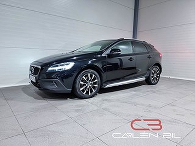 Volvo V40 Cross Country T3 Pro Edition Pano Keyless VOC BLIS