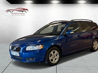 Volvo V50 1.6 D Momentum Euro 4 / Nybesiktigad / Dragkrok