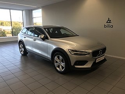 Volvo V60 Cross Country B4 AWD D Adv NaviP Edt Mellandagsrea / Fritt serviceavtal