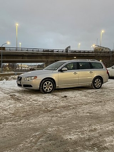 Volvo V70 2.4D Summum Euro 4