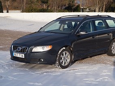 Volvo V70 T4F Momentum Nybesiktigad & Nyservad lågmilare