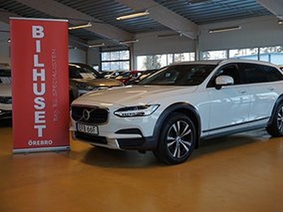 Volvo V90 Cross Country D4 AWD Momentum Euro 6 Dragkrok