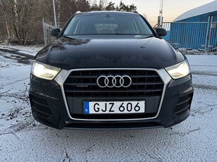 Audi Q3 2.0TDi 150Hk Quattro AWD Euro6 SoV-Däck Sv-Såld