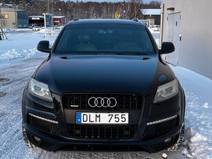 Audi Q7 3.0 TDI S-LINE Panorama 7-SITS MAX UTR…