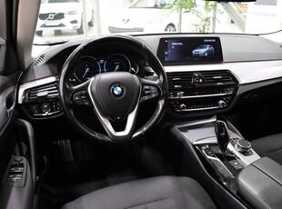 BMW 520 D SEDAN G30 AUT 190HK KAMERA NAVI COCKPIT AMBIENT