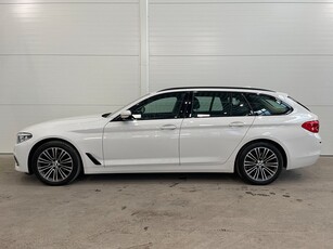 BMW 520 d Touring Sport line Kamera Cockpit Drag 2020 190hk