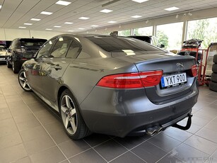 Jaguar XE 20d R-Sport D.Värmare / Drag / Lågmilare / Sv.Såld