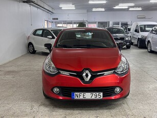 Renault Clio 1.2 I NY SERVAD I 13000mil