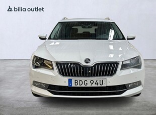 Skoda Superb 2.0 TDI 4x4 L&K 190hk Navi Drag Carplay P-värm