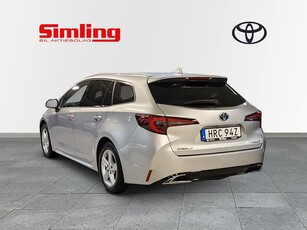 Toyota Corolla 1,8 TS Hybrid Style / Vinterhjul