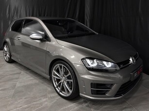 Volkswagen Golf R 2.0 TSI 4Motion 1 brukare M-Värmare 300hk