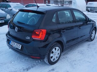 Volkswagen Polo 5-dörrar 1.2 TSI BMT 9600mil M-Värmare