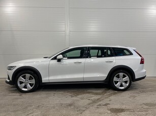 Volvo V60 Cross Country D4 AWD SE Kamera D-Värme Drag 2019 190hk