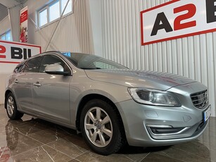 Volvo V60 D4 AWD Geartronic Momentum-Taklucka-Paddlar