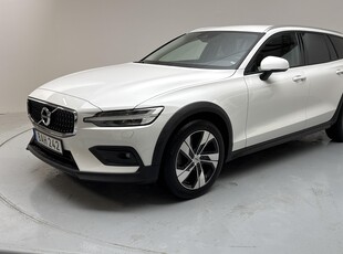 Volvo V60 D4 Cross Country AWD (190hk)