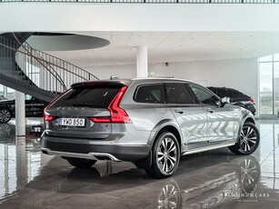 Volvo V90 Cross Country T5 AWD Inscription Pro 254hk / B&W