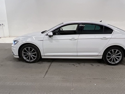 Volkswagen Passat4M R-Line Cockpit Värmare Bkam BLIS 2017, Sedan