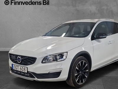 Volvo V60Cross Country D4 AWD Bus Adv Summum 2017, Kombi