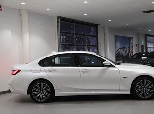 BMW 330e xDrive Sedan M Sport