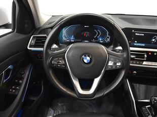 BMW 330e xDrive Touring Sportline Plug-in Cockpit H/K Moms 292hk