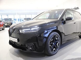 BMW iX xDrive50 / Sportpaket / Multifunktionsstolar