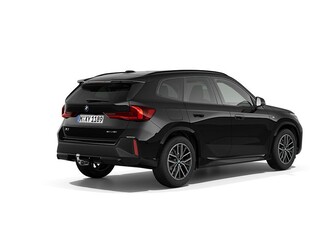 BMW X1 sDrive18i/ M Sport/ Travel/ Dragkrok/ Panorama/3,95%