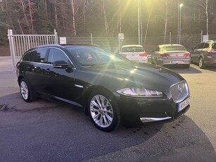 Jaguar XF Sportbrake 2.2 TDi4 200hk Navi Drag Nybesiktigad