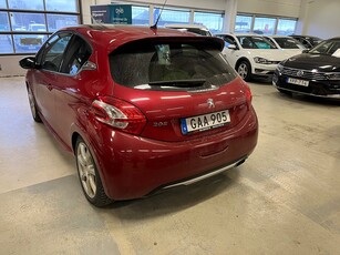 Peugeot 208 GTi 1.6 THP Låga mil Pano Navi JBL Nybesiktad