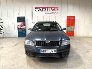 Skoda Octavia Kombi 1.6 FSI Besiktad till 31 Jan 2026