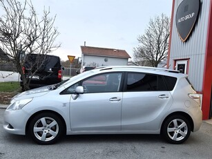 Toyota Verso 2.2 D-4D Automatisk, 150hk 7 Sits Drag Nybesiktad